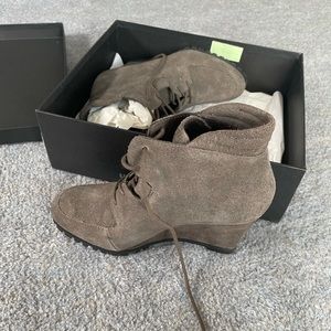 Steven Madden heeled boots